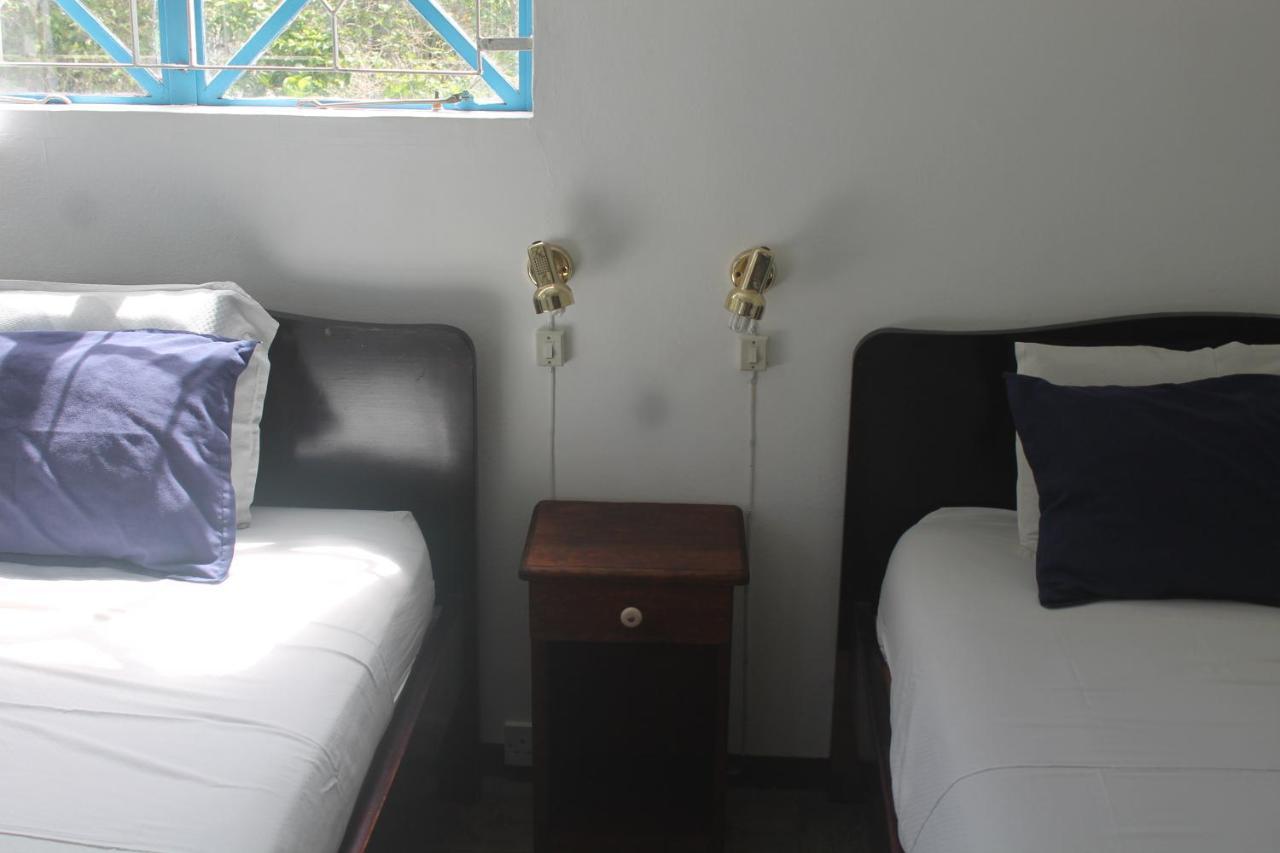 Auberge Miko กรองด์เบย์ ภายนอก รูปภาพ
