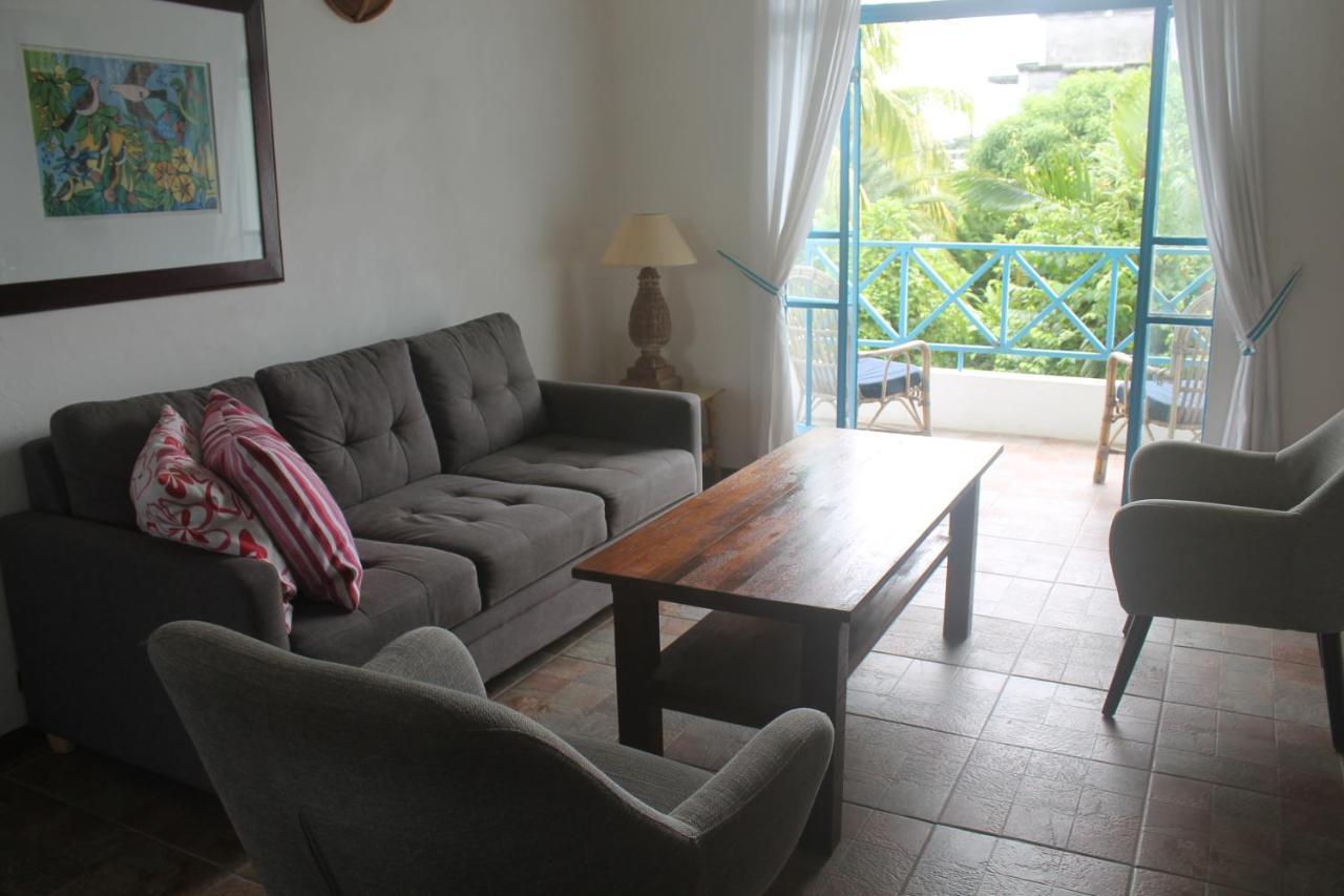 Auberge Miko กรองด์เบย์ ภายนอก รูปภาพ